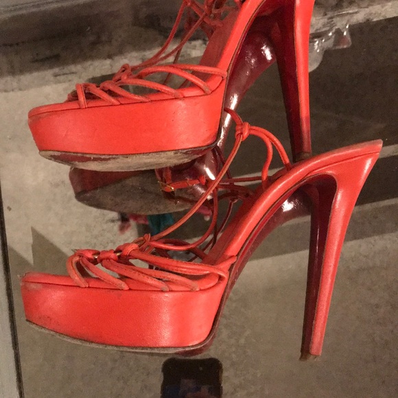 Authentic Christian louboutin - Picture 5 of 5